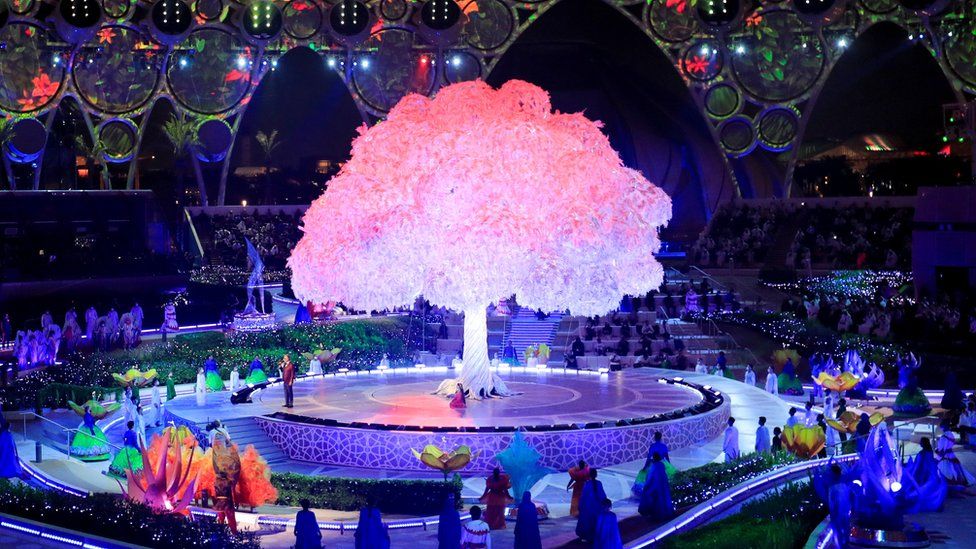 Nhà lãnh đạo của Dubai đã cam kết mang đến một "sự kiện đặc biệt sẽ để lại dấu ấn sâu đậm trong lịch sử nhân loại".
